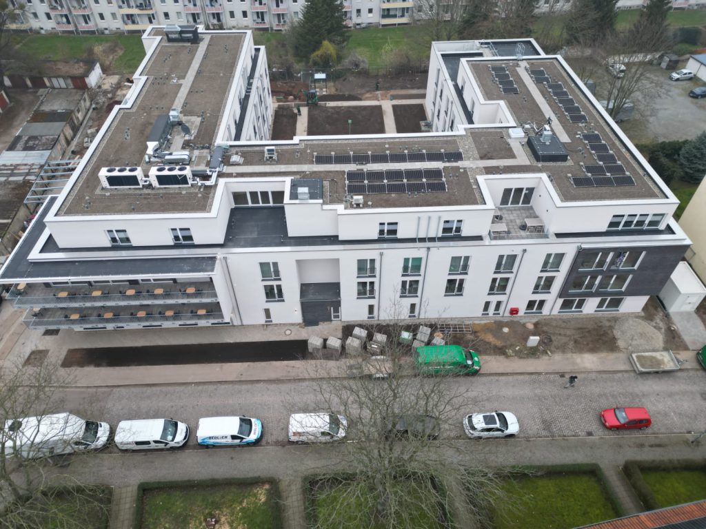 Fliesenarbeiten in Magdeburg/ Felgeleberstraße mit 3400m² Fliesen Fliesenarbeiten in Magdeburg/ Felgeleberstraße mit 3400m² Fliesen